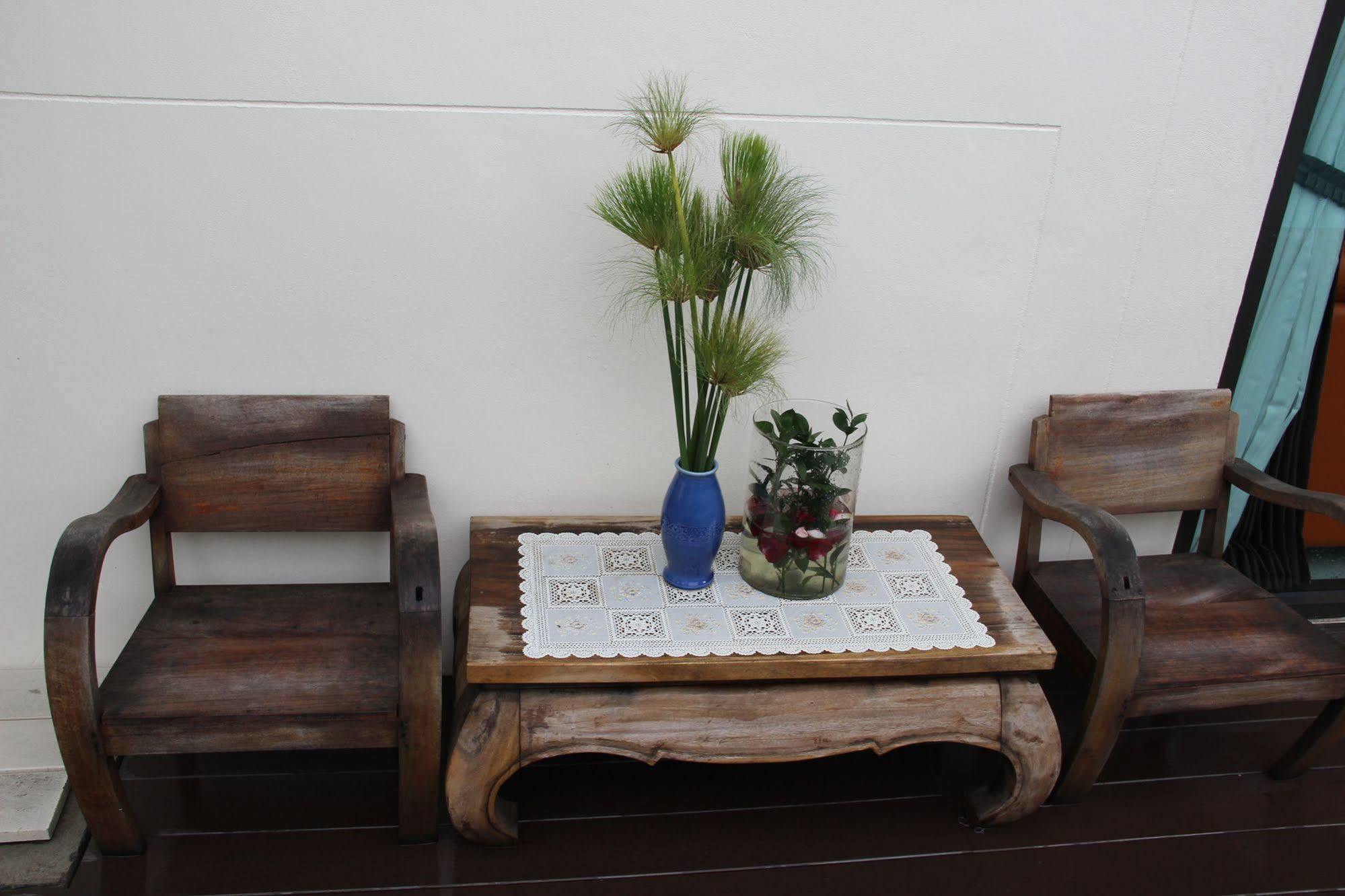 Monmuang Hotel Chiang Mai Bagian luar foto