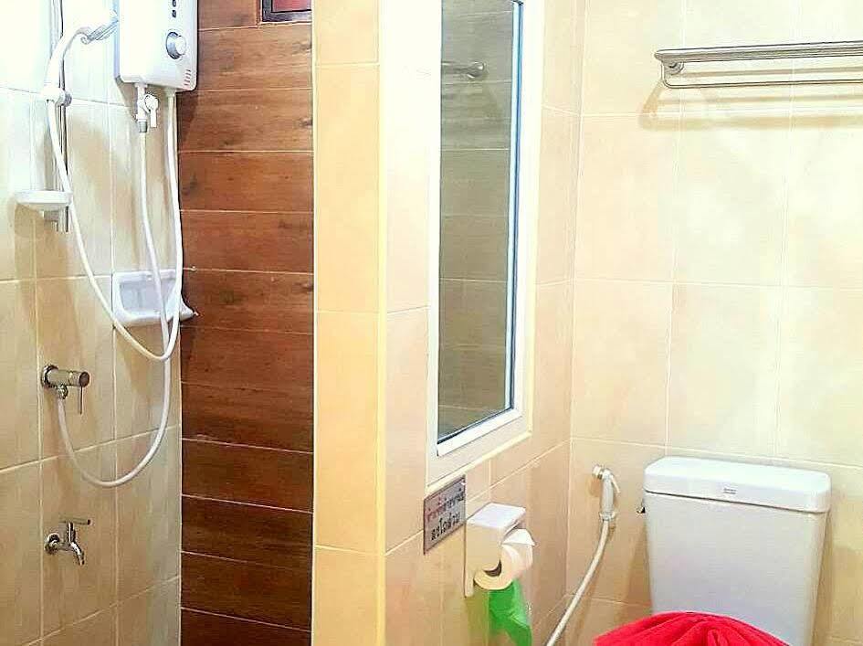Monmuang Hotel Chiang Mai Bagian luar foto
